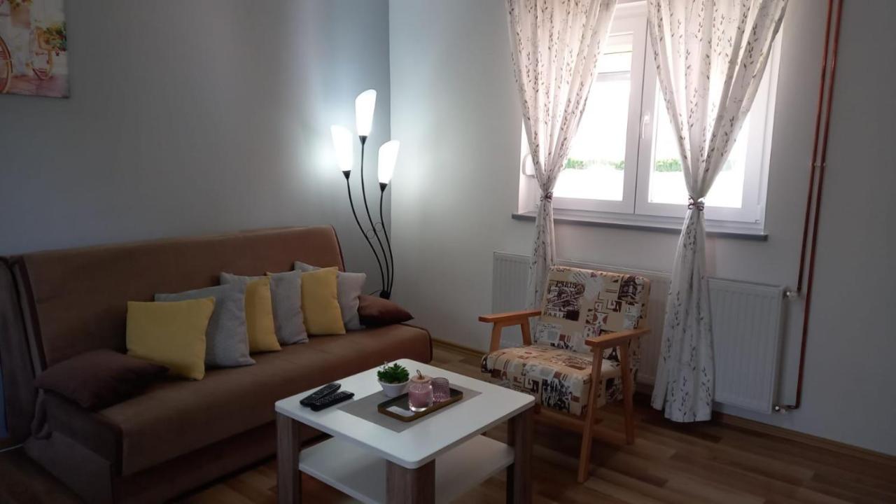 Apartment Rosie Смолянац Экстерьер фото