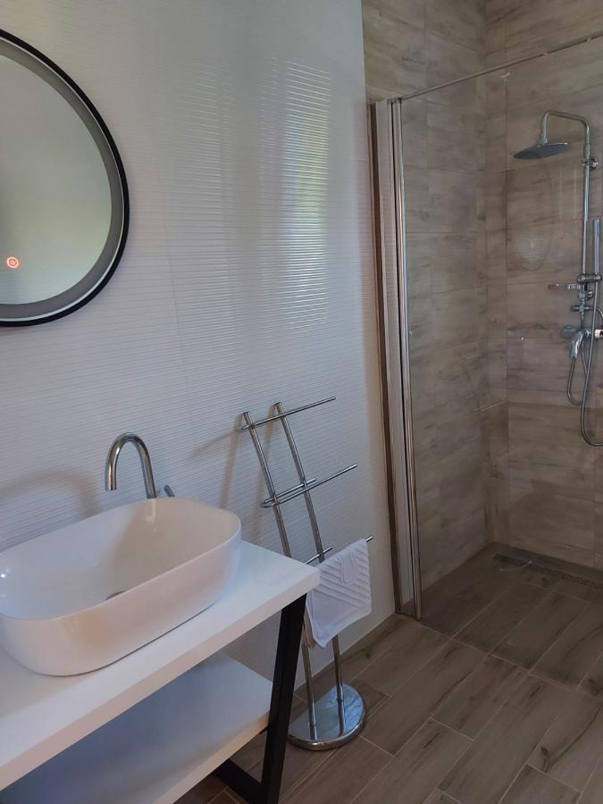 Apartment Rosie Смолянац Экстерьер фото